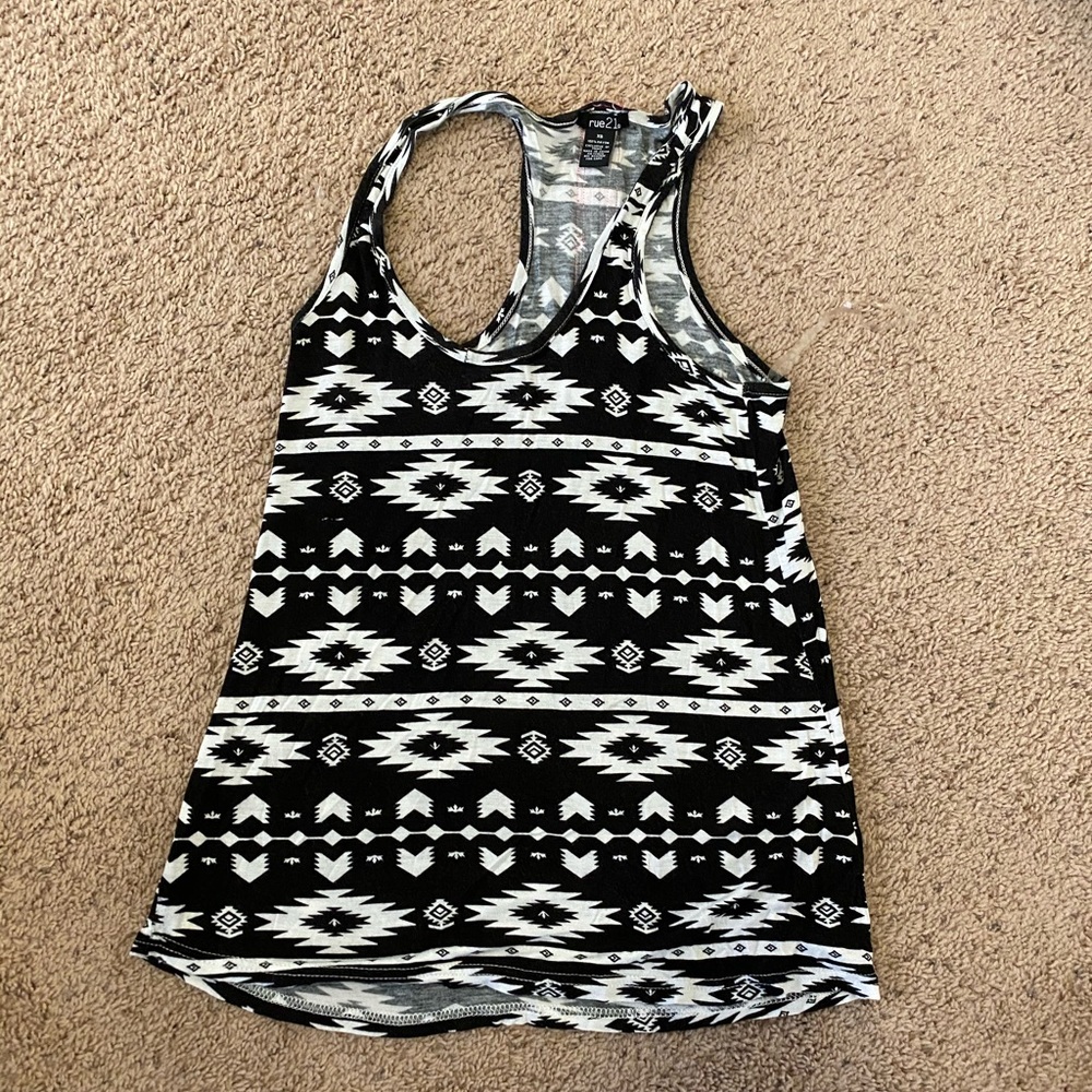 Aztec print with Zipper back detailing